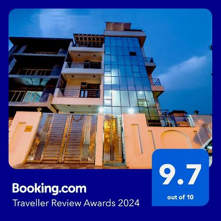 Hotel O Crosswinds Residency Indirapuram المظهر الخارجي الصورة