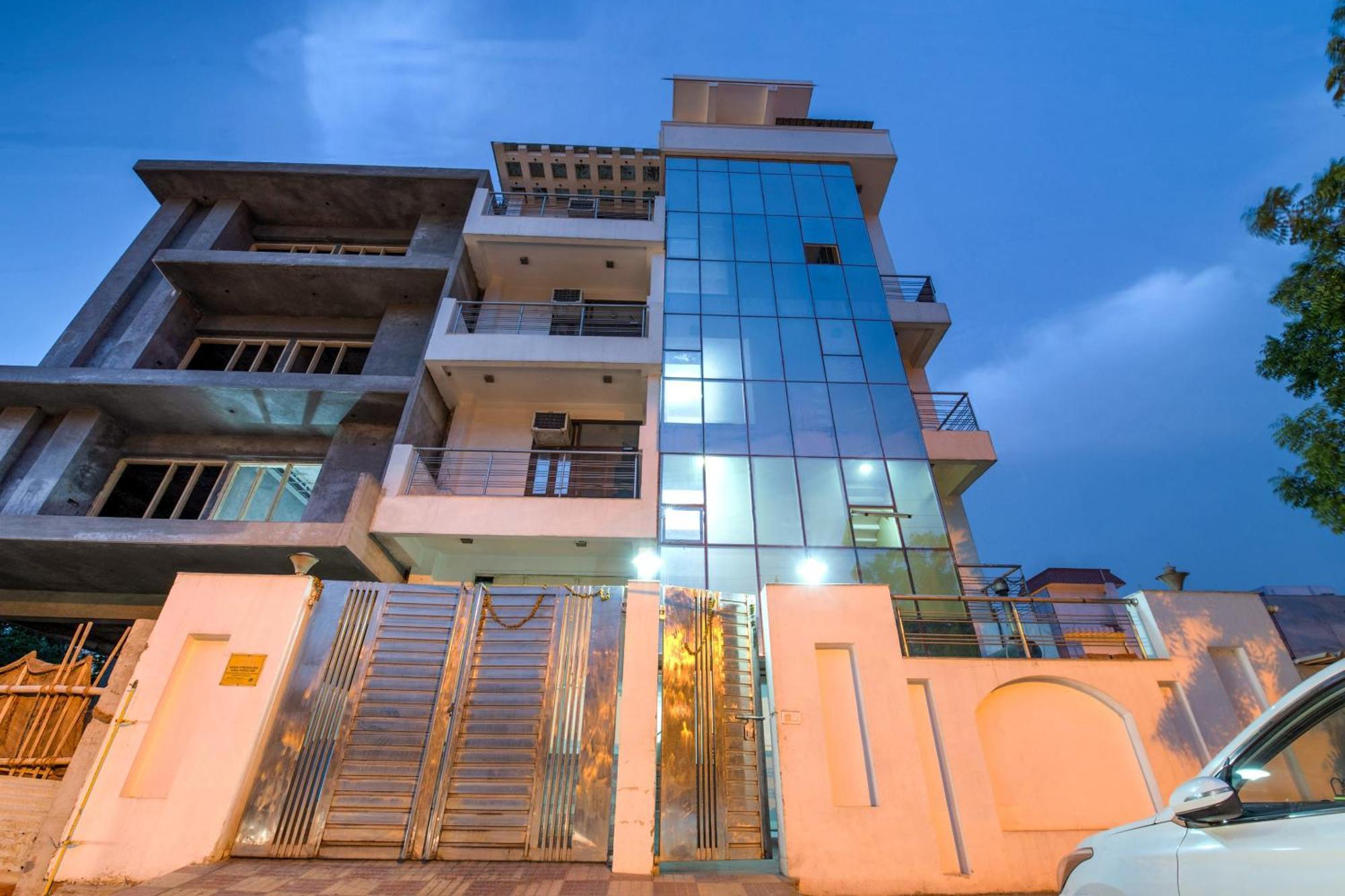 Hotel O Crosswinds Residency Indirapuram المظهر الخارجي الصورة