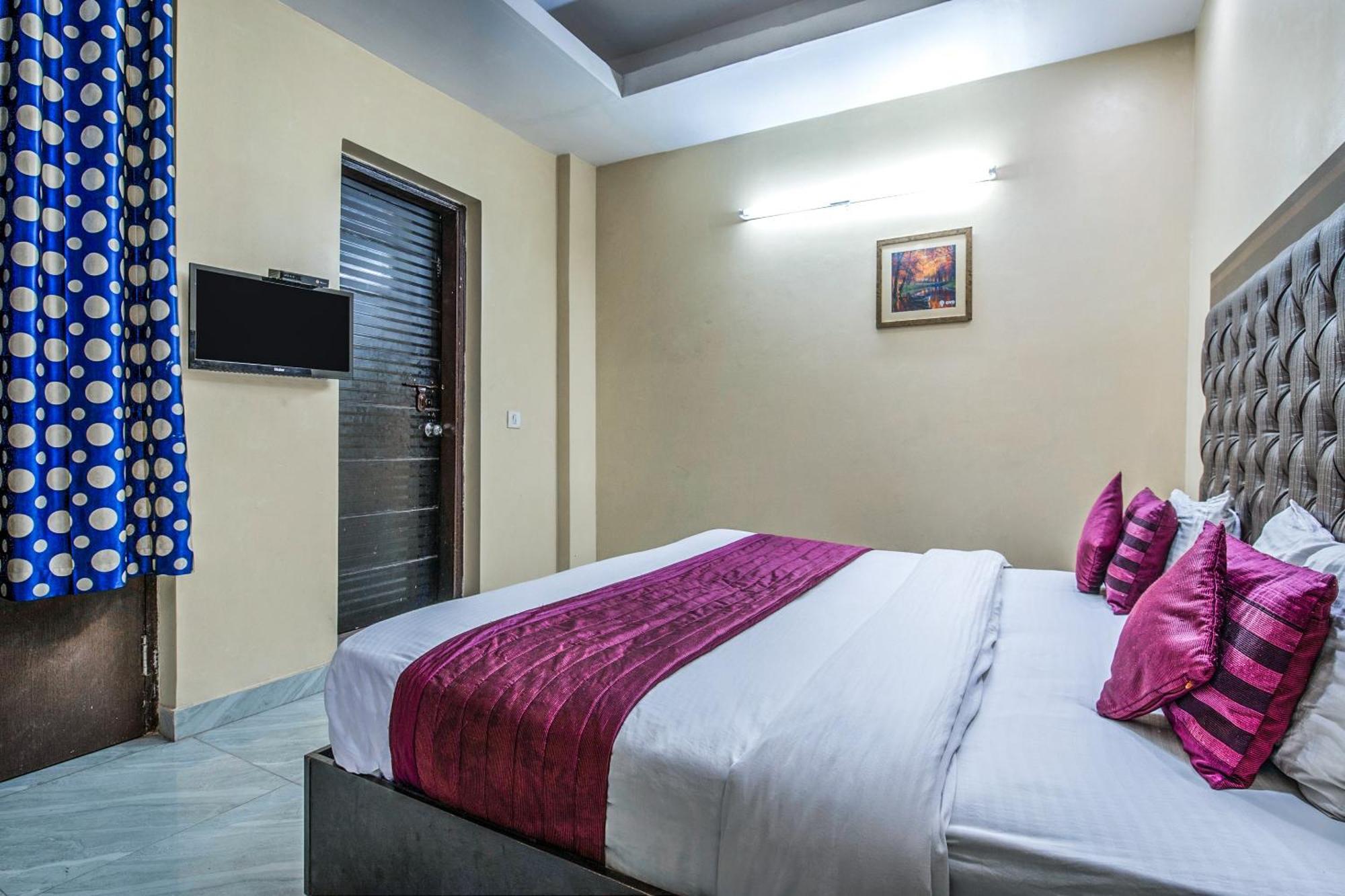 Hotel O Crosswinds Residency Indirapuram المظهر الخارجي الصورة
