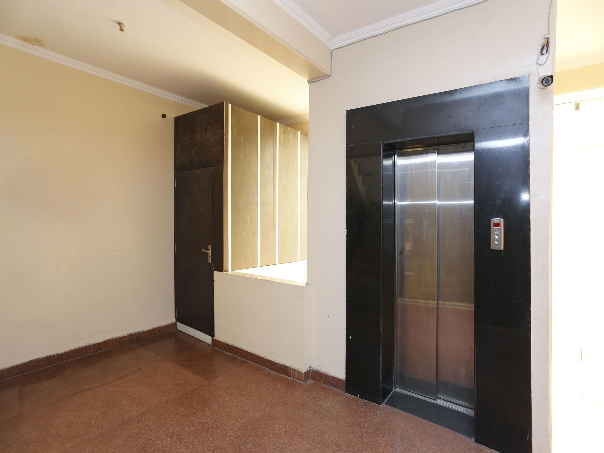 Hotel O Crosswinds Residency Indirapuram المظهر الخارجي الصورة