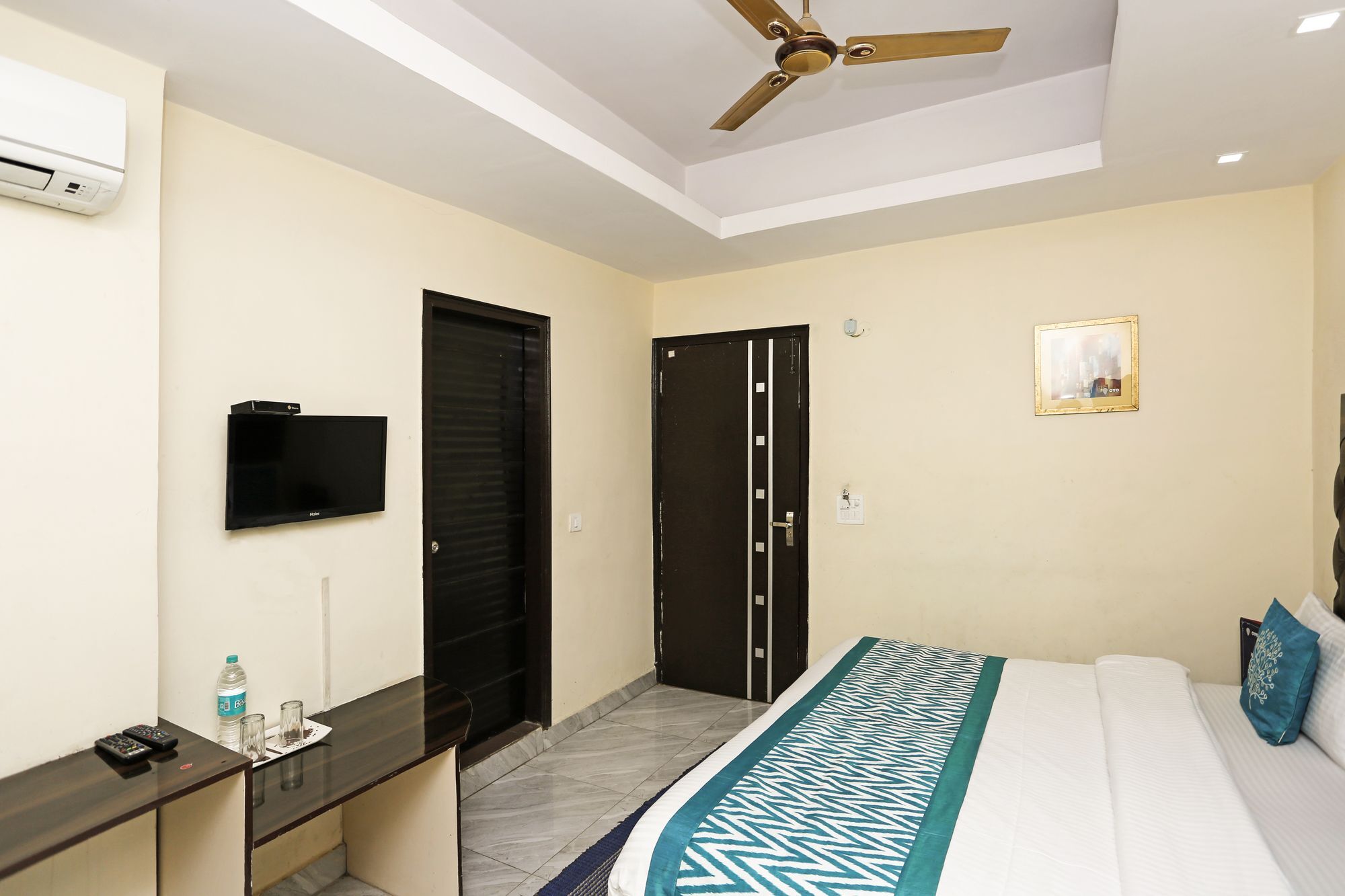 Hotel O Crosswinds Residency Indirapuram المظهر الخارجي الصورة
