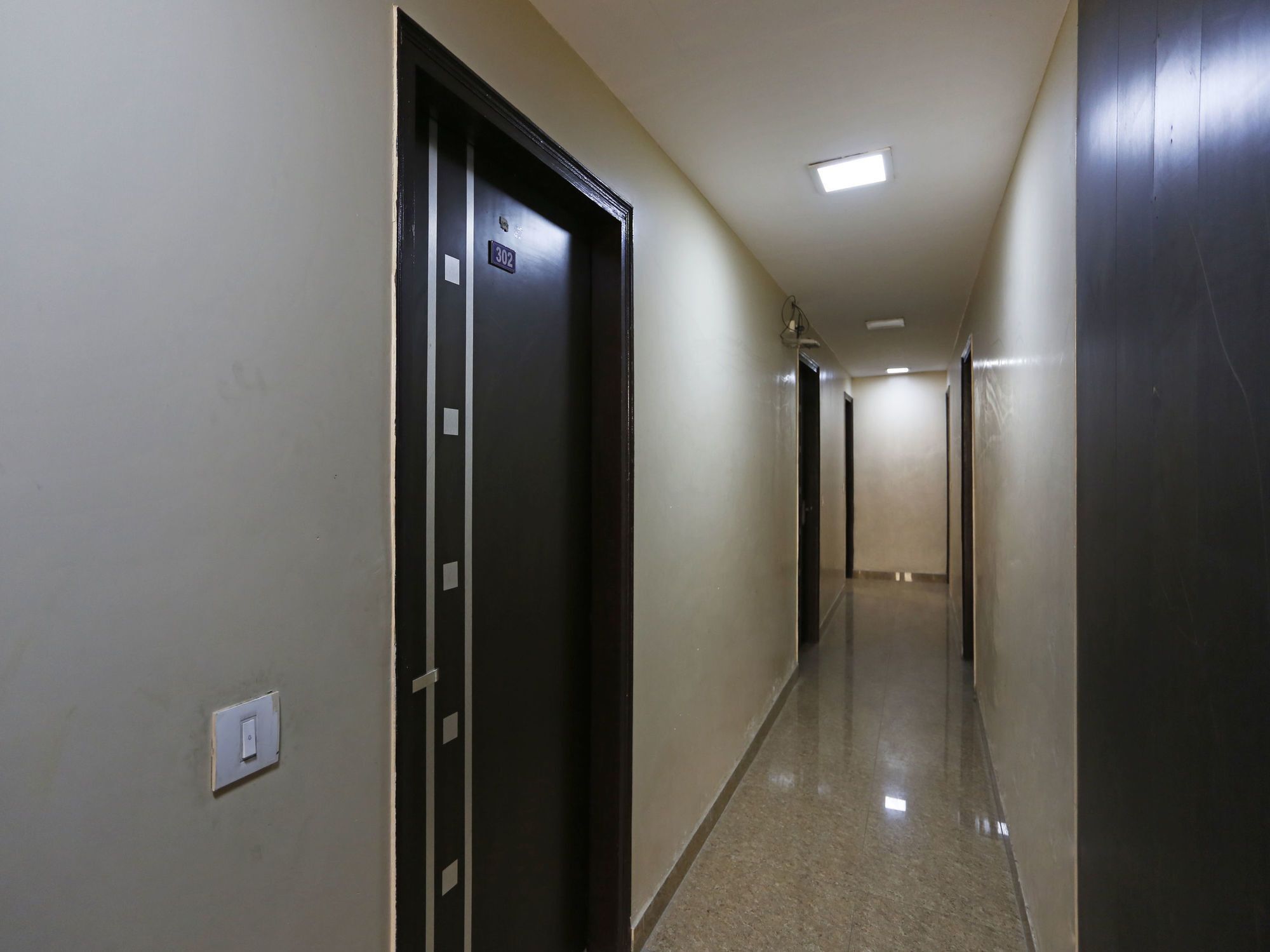 Hotel O Crosswinds Residency Indirapuram المظهر الخارجي الصورة