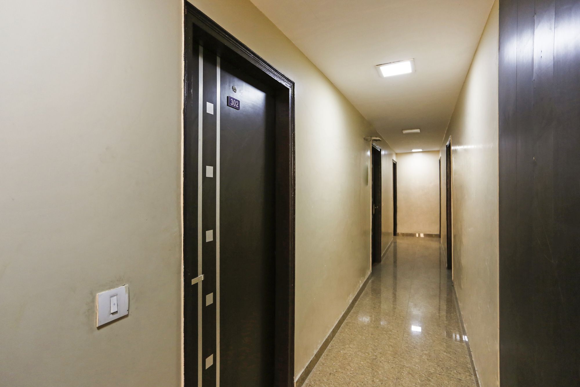 Hotel O Crosswinds Residency Indirapuram المظهر الخارجي الصورة